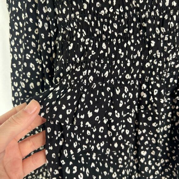 Urban Romantics Long Sleeve Smocked Peplum Patterned Blouse Size XS - Picture 5 of 9